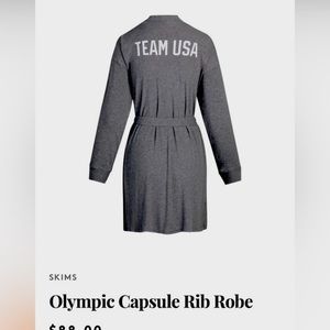 NWT- SKIMS- Long-Sleeved TEAM USA 🇺🇸 OLYMPIC Robe w/Sash- 4XL- Fits XL+